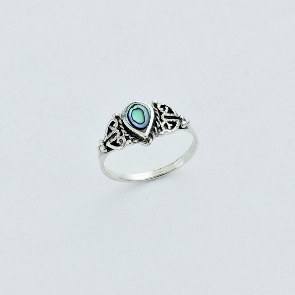 Sterling Silver Teardrop Abalone Ring with Swirls, Pear Shape Rings, Seashells - Picture 13 of 13